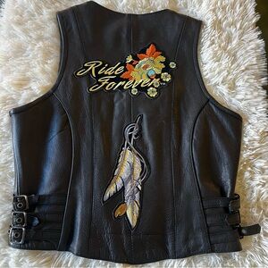 Women's Milwaukee leather motorcycle biker vest